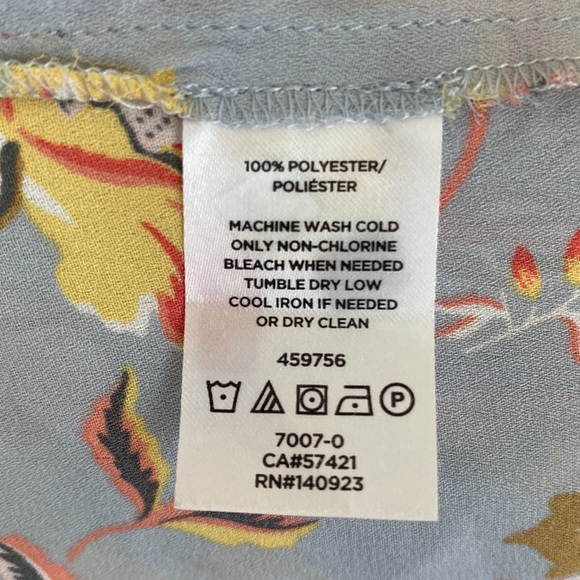 Loft Ruffle Hem Tank - Picture 9 of 9